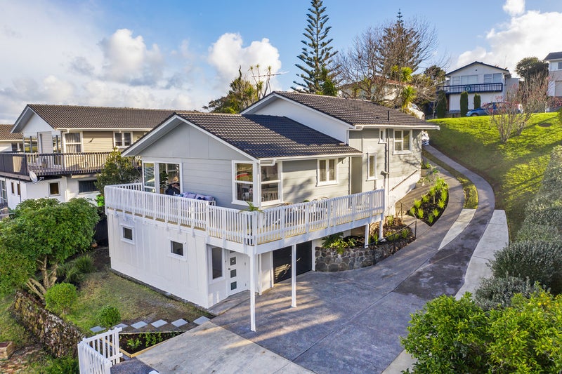 43 Juniper Road, Sunnynook, Auckland - Carousel 1