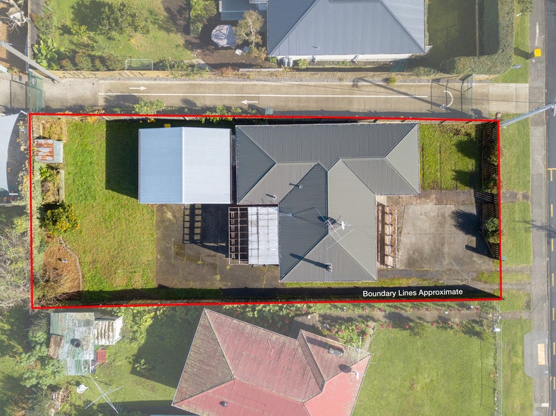 181 Beach Haven Road, Beach Haven, Auckland - Carousel 2