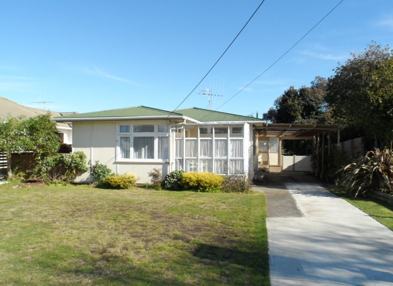 19 Puriri Street, Gonville, Whanganui - Carousel 1
