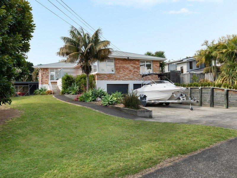 19 Matua Road, Matua, Tauranga - Carousel 1