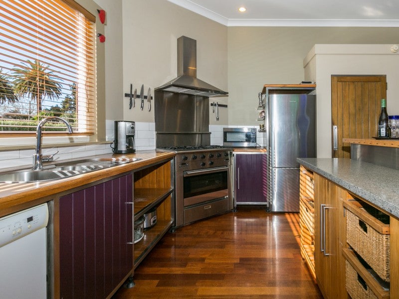 923A Nelson Street North, Mahora, Hastings - Carousel 1