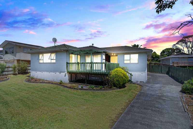 21 Charntay Avenue, Clover Park, Auckland - Carousel 1