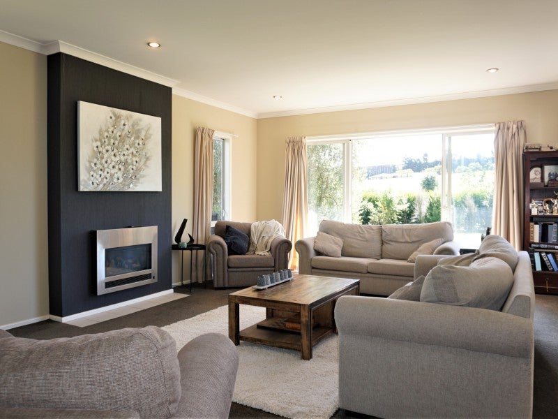 14 Ohau Terraces, Ohau, Levin - Carousel 2