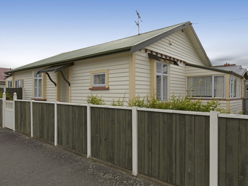 20 William Street, Petone, Lower Hutt - Carousel 1