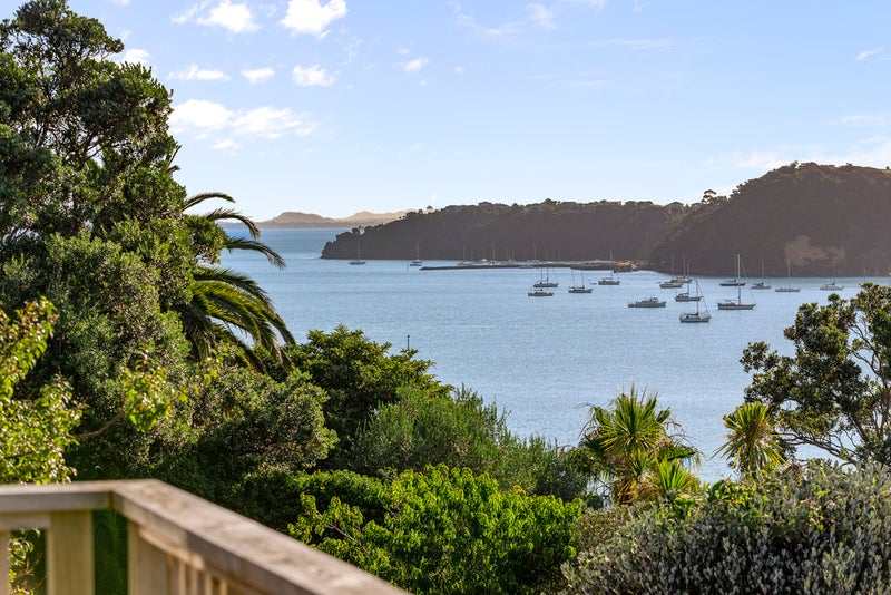 124 Wharf Road, Ostend, Waiheke Island - Carousel 2