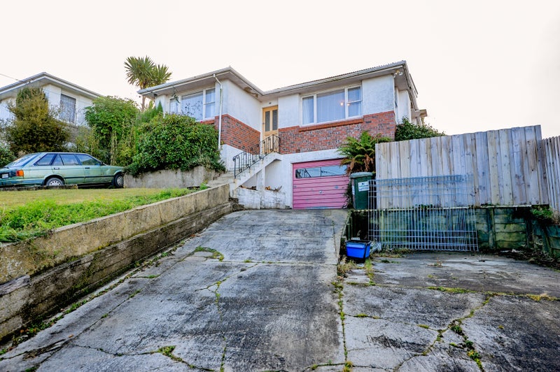 90 Wray Street, Brockville, Dunedin - Carousel 1