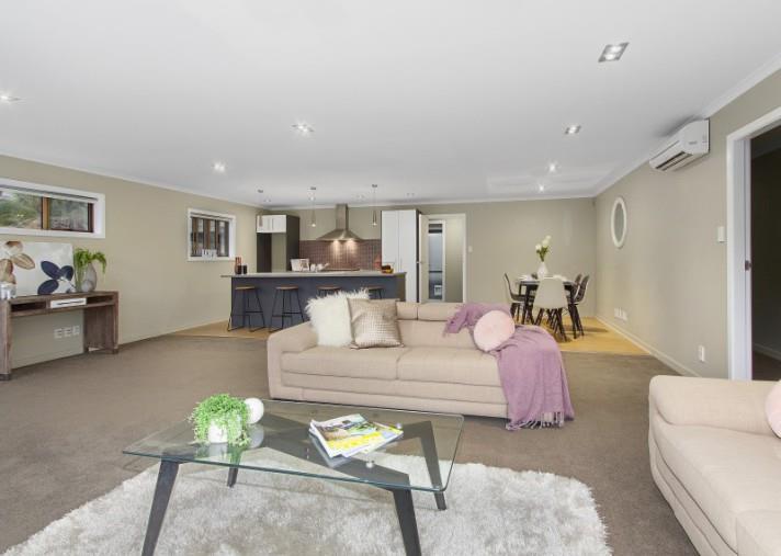32 Menin Road, Raumati South, Paraparaumu - Carousel 2
