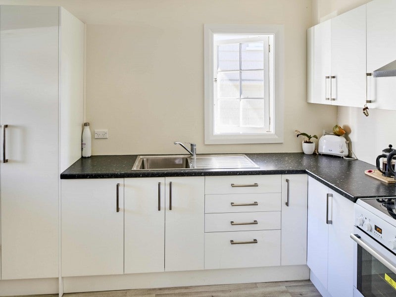 36 Henry Street, Kilbirnie, Wellington - Carousel 2