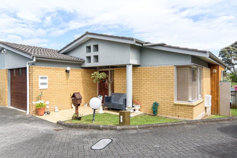 7/17 Matata Street, Blockhouse Bay, Auckland - Carousel 2