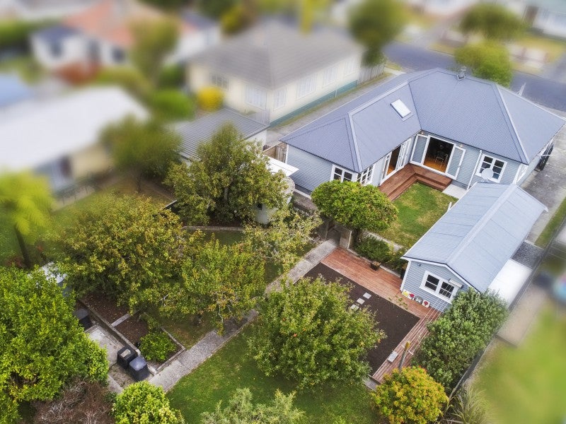 16 Gadsby Street, Avalon, Lower Hutt - Carousel 1