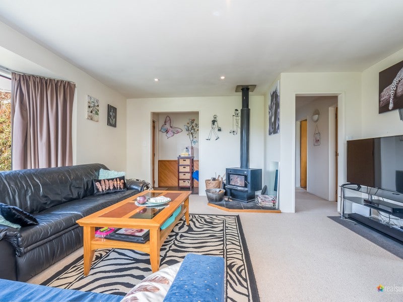 5A Richard Street, Belmont, Lower Hutt - Carousel 2
