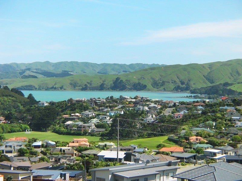 5 Ships Cove, Whitby, Porirua - Carousel 17