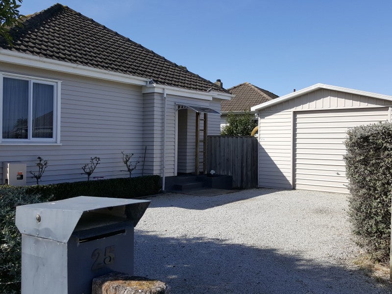 25 Anzac Street, Gisborne, Gisborne - Carousel 1