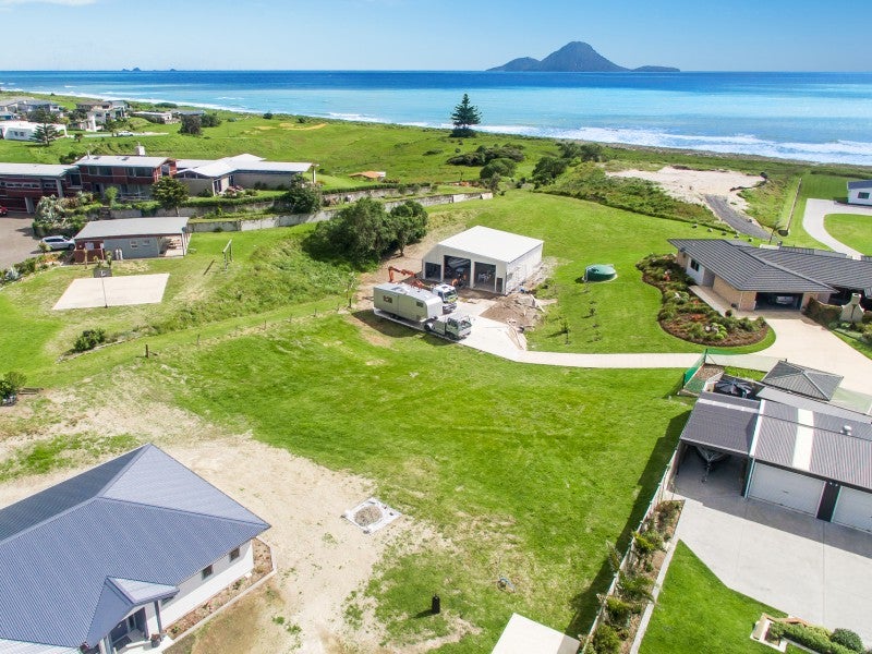 43 Dawn Parade, Coastlands, Whakatane - Carousel 2