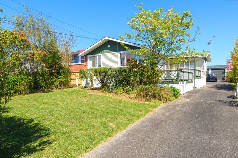 73 Boundary Road, Blockhouse Bay, Auckland - Carousel 1