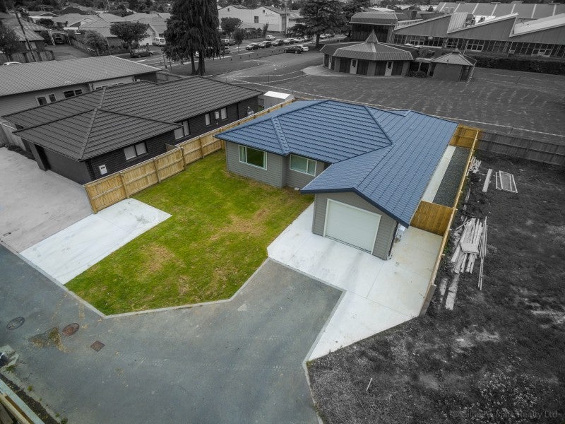 20 Lane Street, Wallaceville, Upper Hutt - Carousel 26