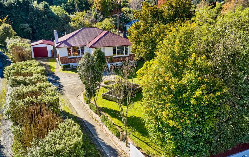 19 Moeraki Road, Maoribank, Upper Hutt - Carousel 34