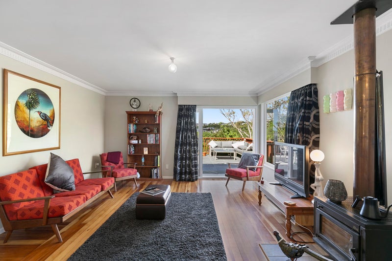 38 Pokohiwi Road, Normandale, Lower Hutt - Carousel 1