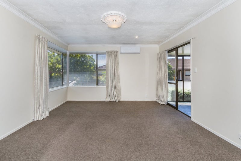19B Sheraton Place, Redwood, Christchurch - Carousel 2