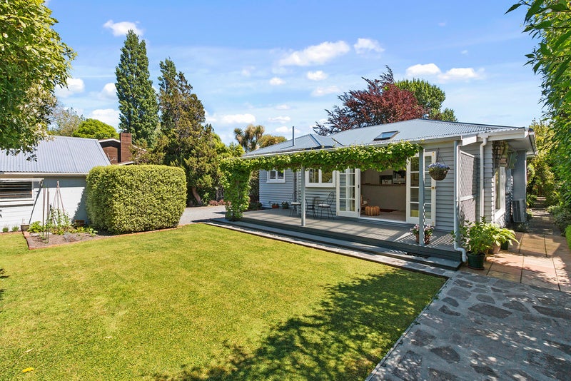 102 Riverlaw Terrace, Saint Martins, Christchurch - Carousel 2