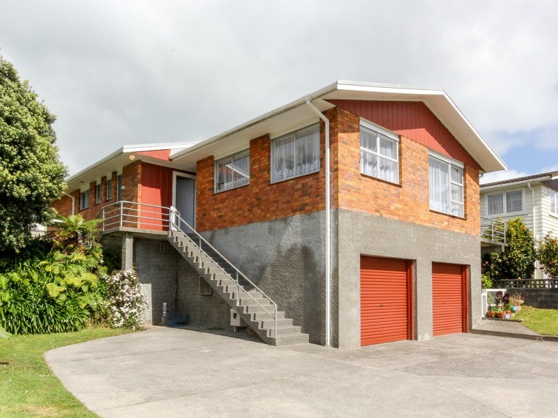 66 Belair Avenue, Blagdon, New Plymouth - Carousel 1