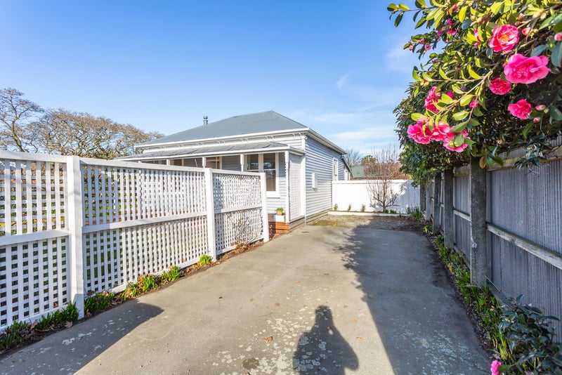 127 Yaldhurst Road, Sockburn, Christchurch - Carousel 21