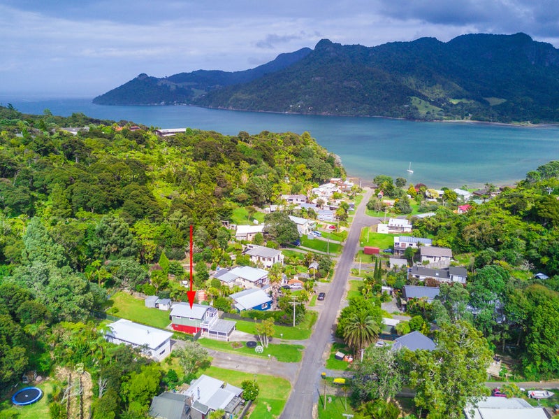 49 Foster Avenue, Huia, Auckland - Carousel 2