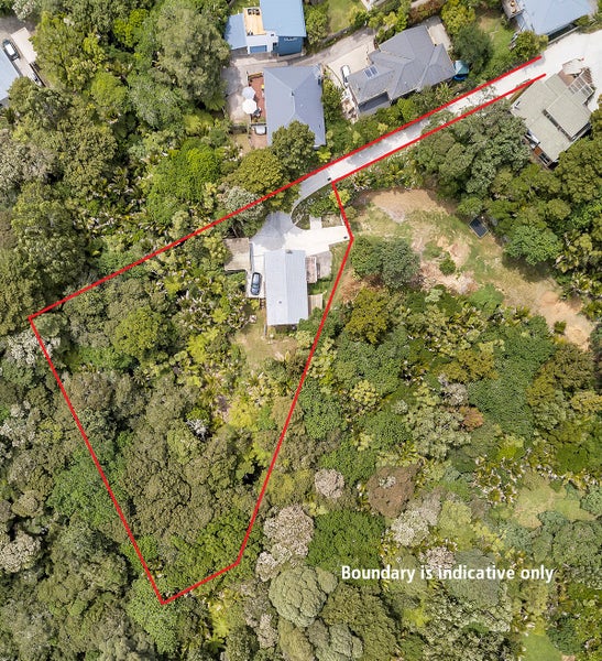 146 Glenfield Road, Birkenhead, Auckland - Carousel 2