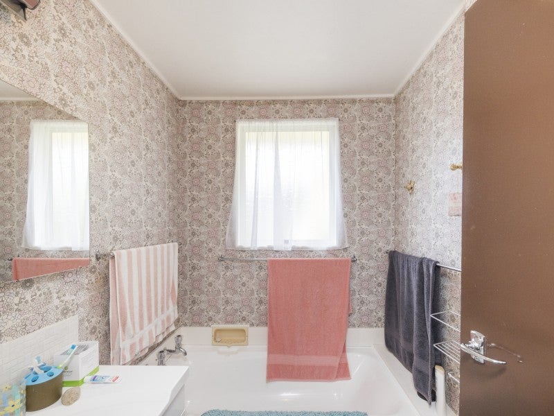 34A Somerset Crescent, Highbury, Palmerston North - Carousel 17