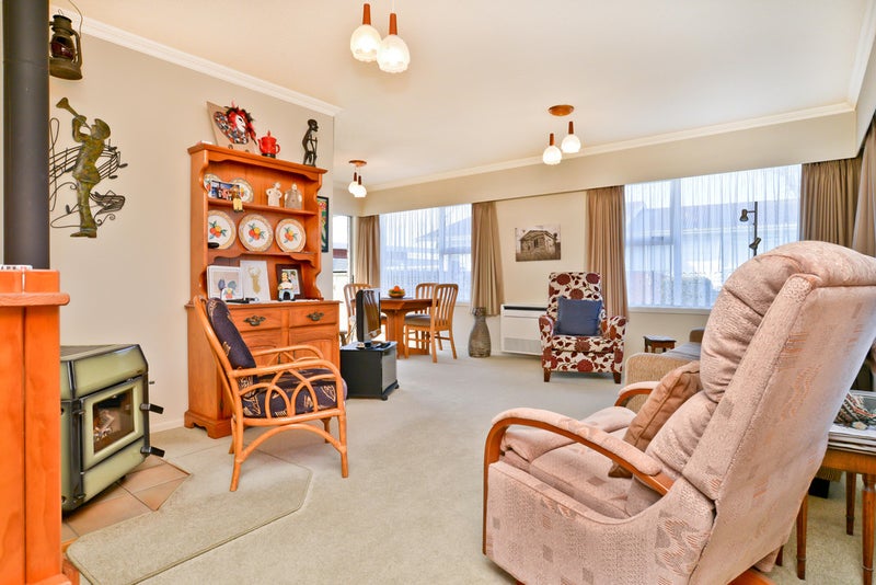 24 Raymond Street, Fairview Downs, Hamilton - Carousel 2