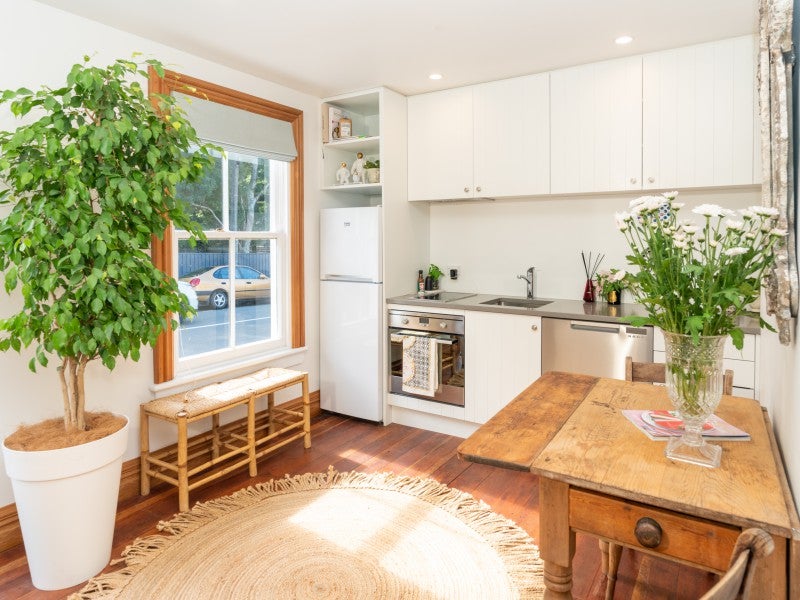 251 Tinakori Road, Thorndon, Wellington - Carousel 2