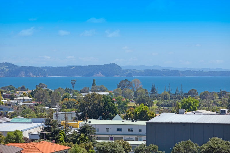 3/39 Wade River Road, Stanmore Bay, Whangaparaoa - Carousel 1