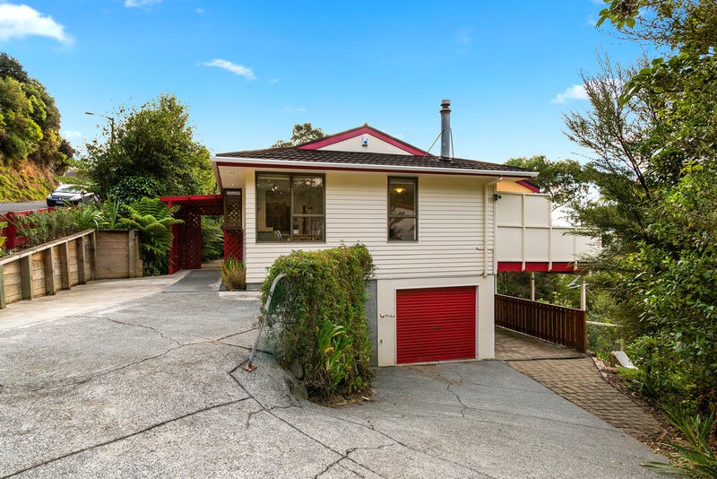 14 Kerkwall Drive, Naenae, Lower Hutt - Carousel 2