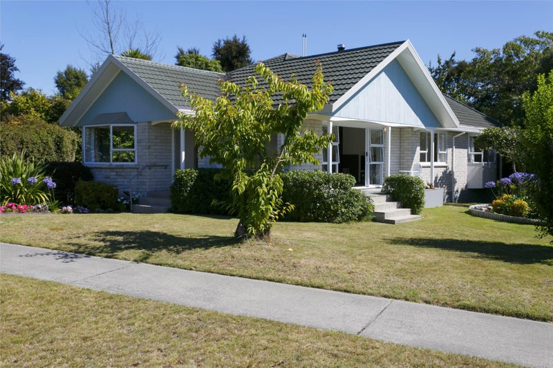21 Korimako Road, Waipahihi, Taupo - Carousel 1