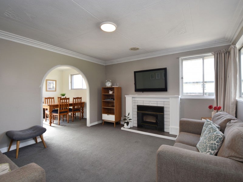 42 Moray Crescent, Grasmere, Invercargill - Carousel 2
