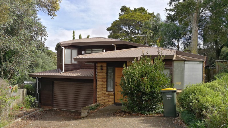 62 Stanaway Street, Hillcrest, Auckland - Carousel 1