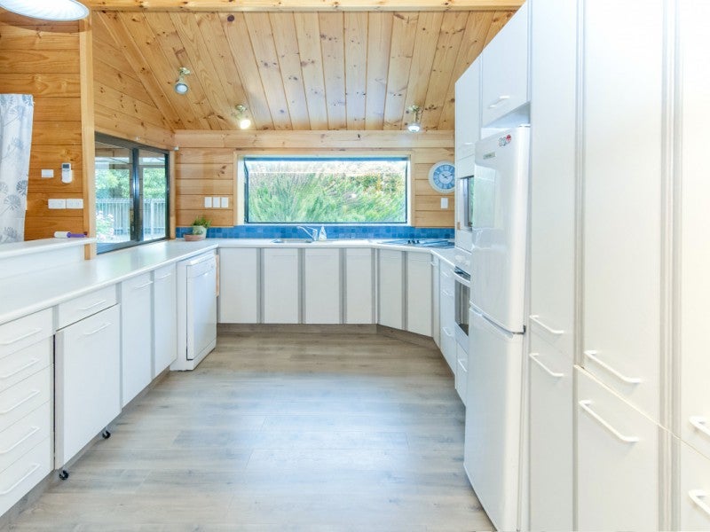 218 Thomsons Road, Christchurch - Carousel 2