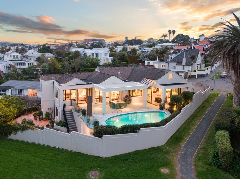 15 Waitoa Street, Parnell, Auckland - Carousel 1