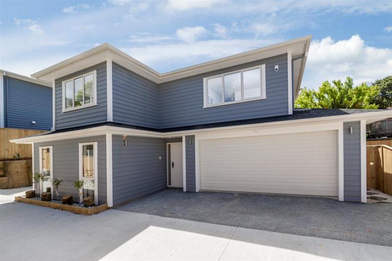 6C Gibraltar Street, Howick, Auckland - Carousel 1