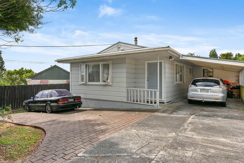 120 View Road, Sunnyvale, Auckland - Carousel 1