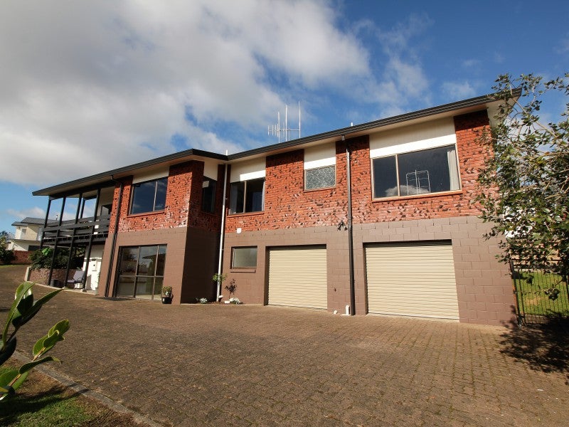 39 Russleigh Drive, Dinsdale, Hamilton - Carousel 2