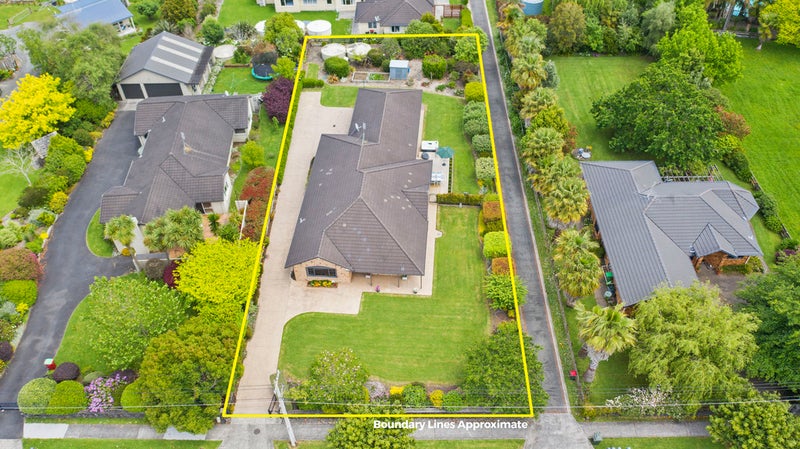 31 MONUMENT ROAD, Clevedon, Auckland - Carousel 1