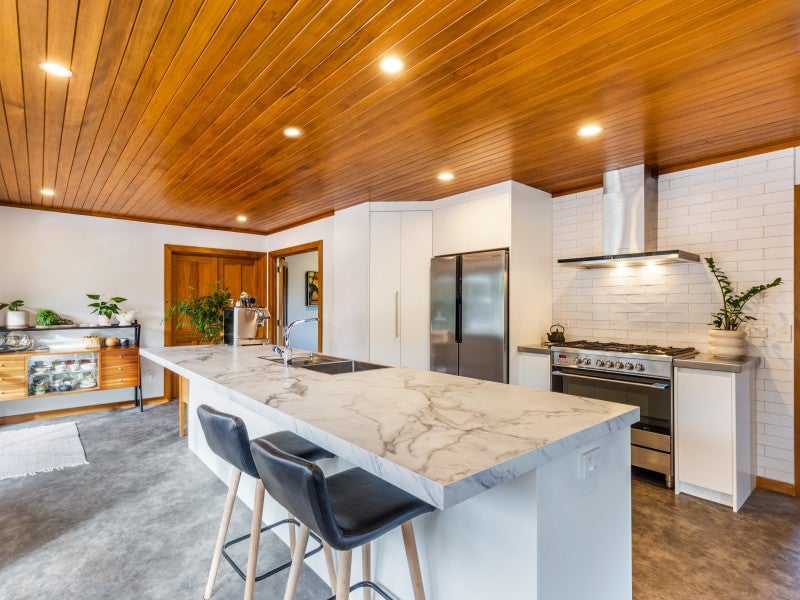 50 Chesham Avenue, Waipahihi, Taupo - Carousel 2