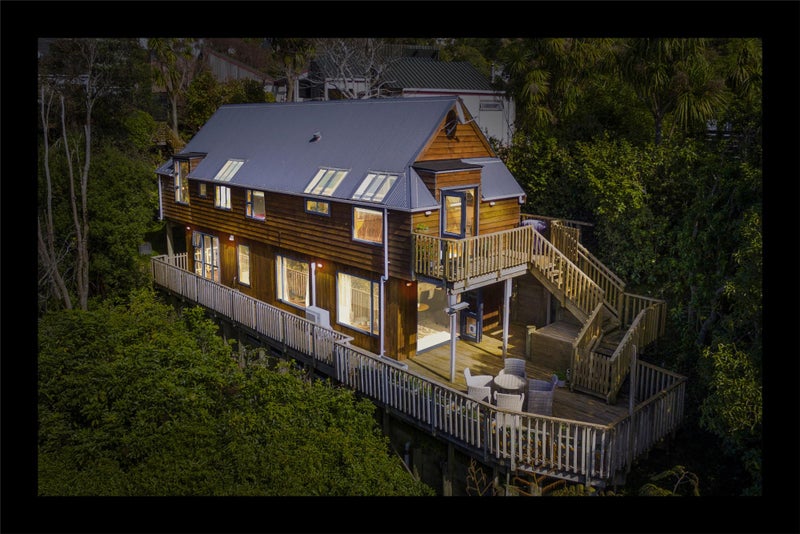 32 Silverstream Road, Crofton Downs, Wellington - Carousel 1