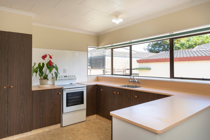 7 Brydon Way, The Wood, Nelson - Carousel 2