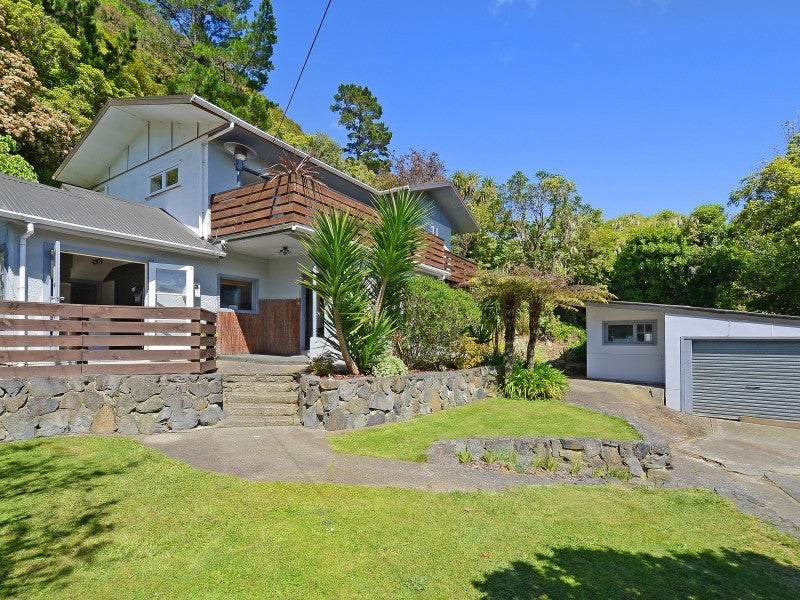 8 Beechwood Lane, Te Marua, Upper Hutt - Carousel 1