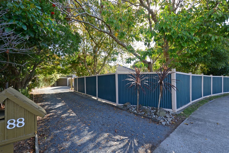 88 Longfellow Street, Trentham, Upper Hutt - Carousel 24