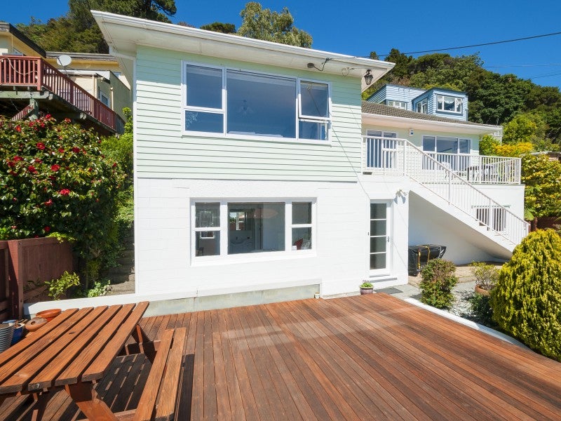 31 Wyndrum Avenue, Waterloo, Lower Hutt - Carousel 1