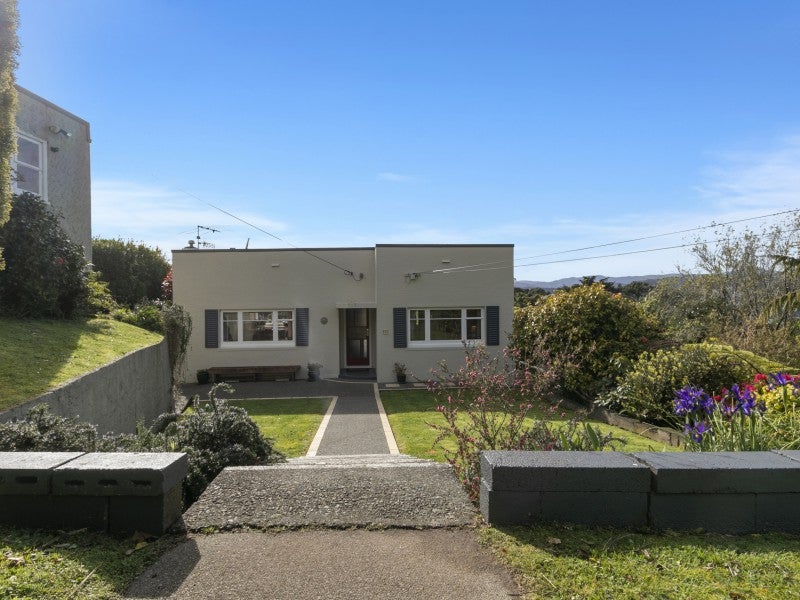 132 Miromiro Road, Normandale, Lower Hutt - Carousel 1