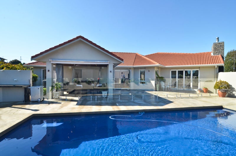 121 Oraha Road, Kumeū - Carousel 1